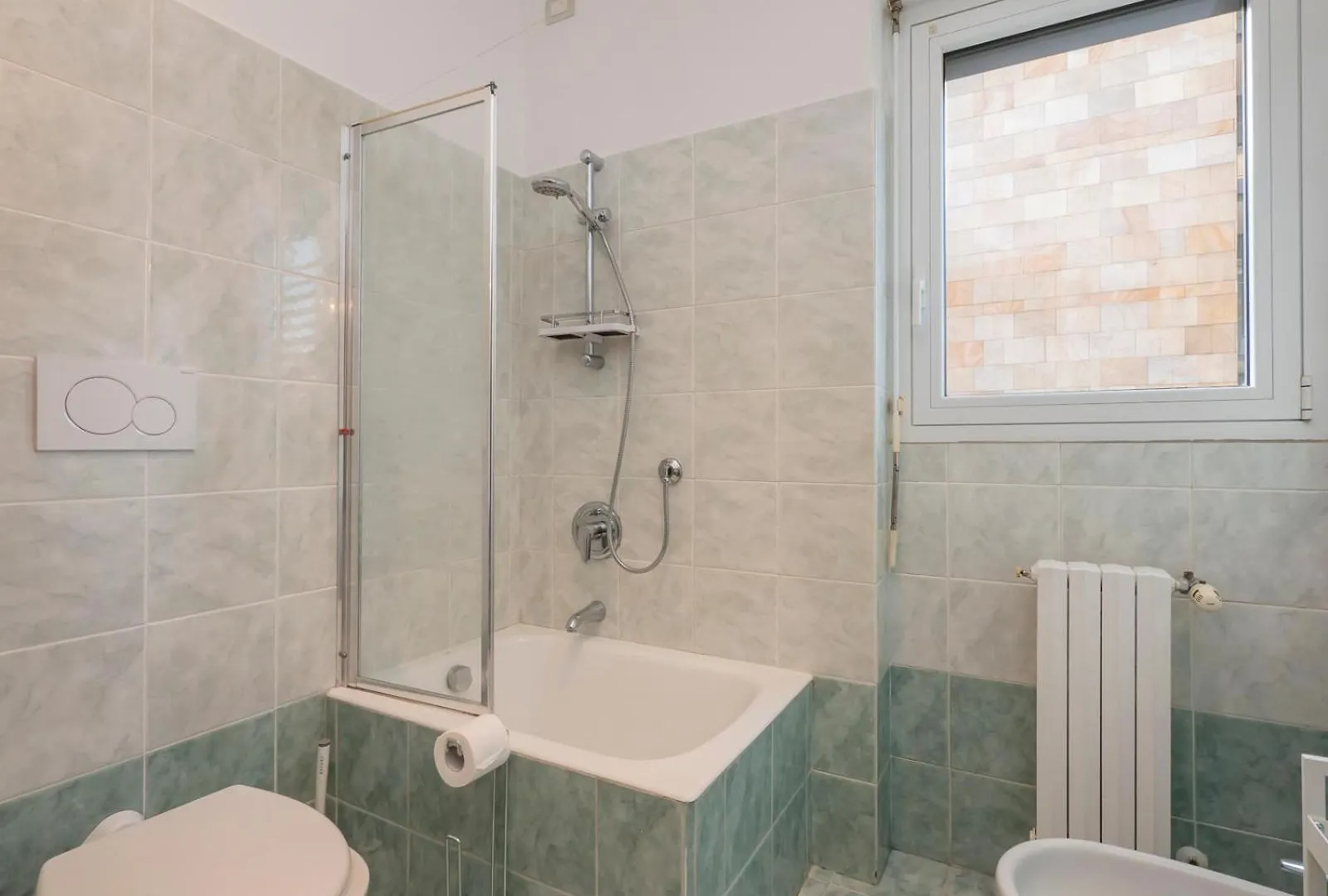 I Host Apartment - Trivulziana 3 Milan