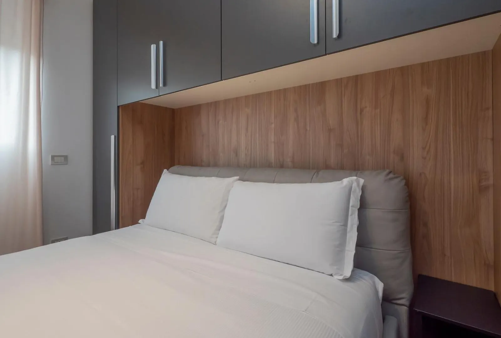 I Host Apartment - Trivulziana 3 Milan 0*,  Italy