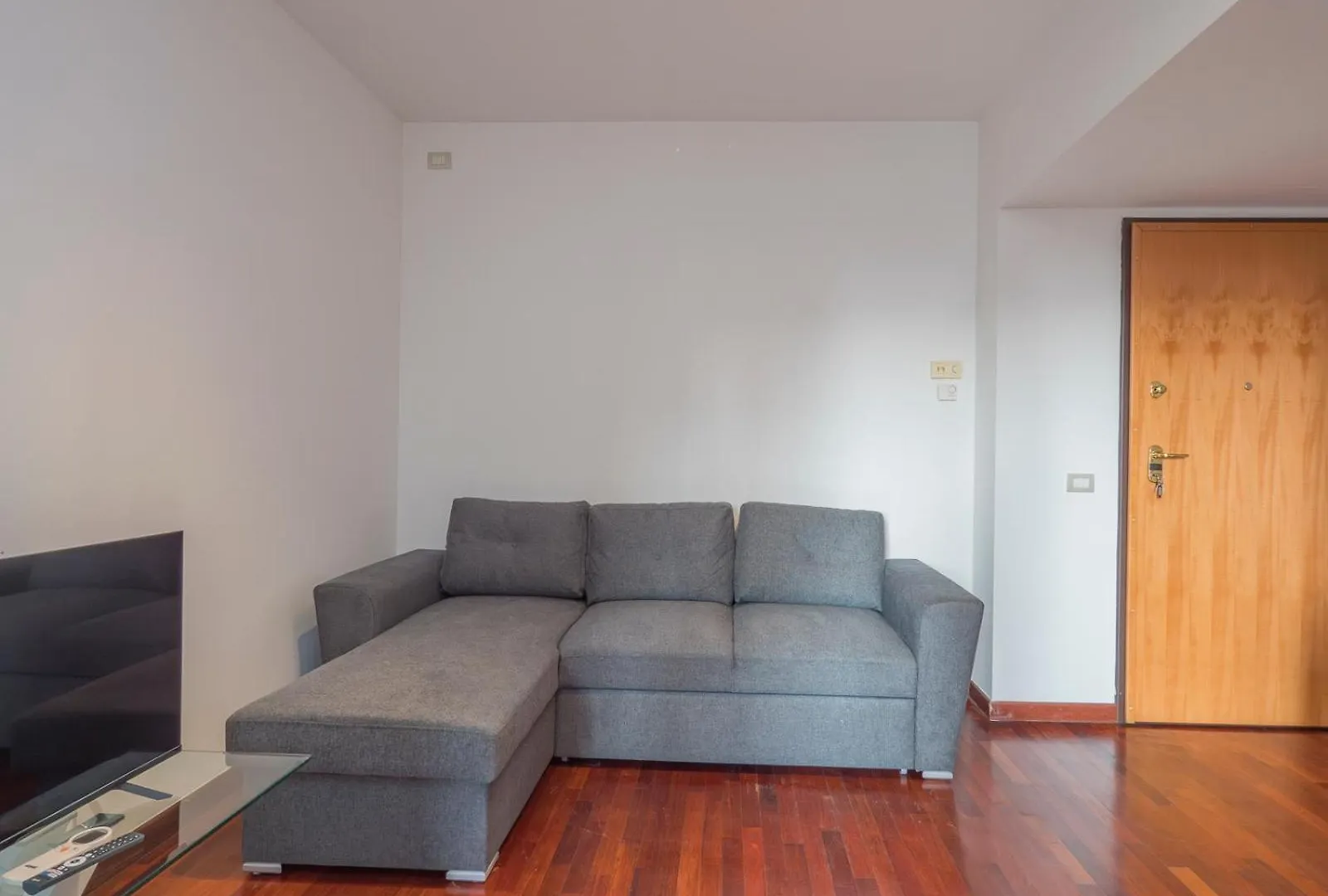 I Host Apartment - Trivulziana 3 Milan