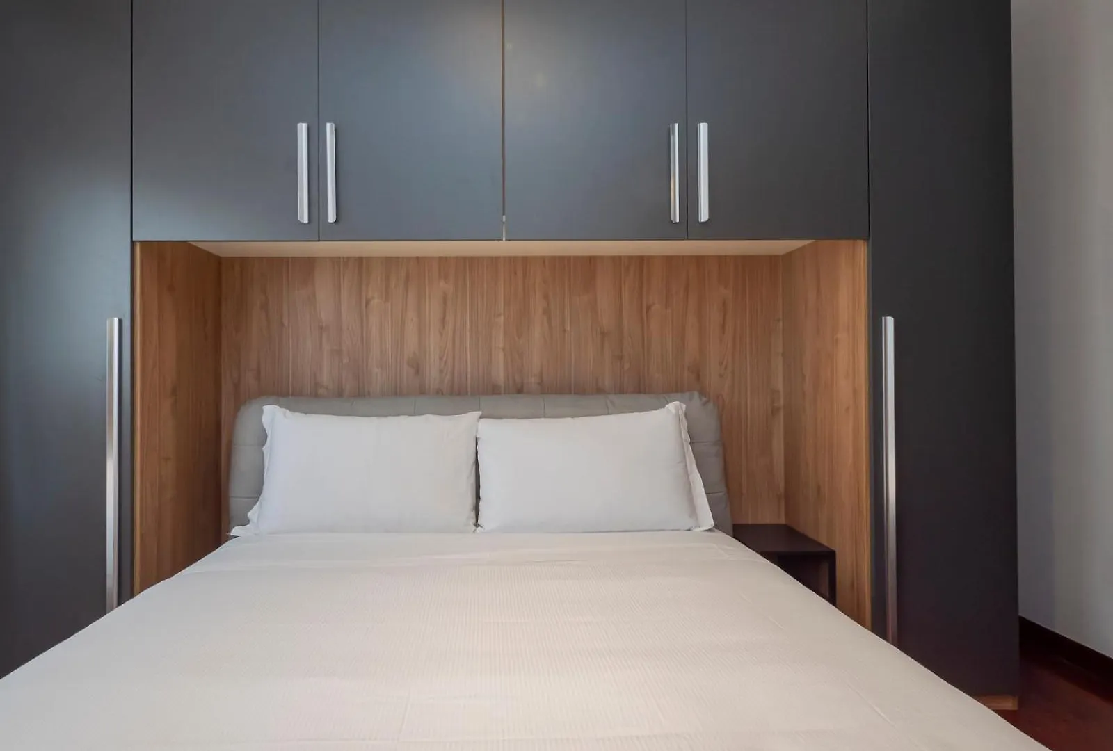 I Host Apartment - Trivulziana 3 Milan