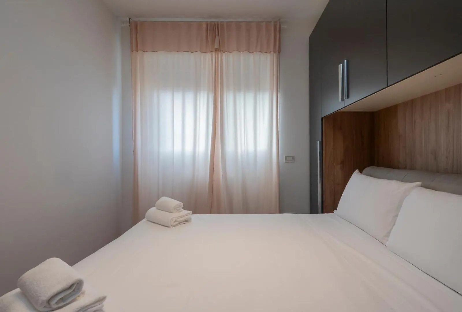 I Host Apartment - Trivulziana 3 Milan